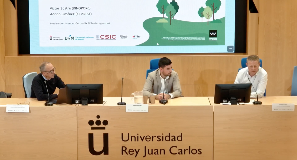 Manuel Gertrudix coordina la Mesa 1