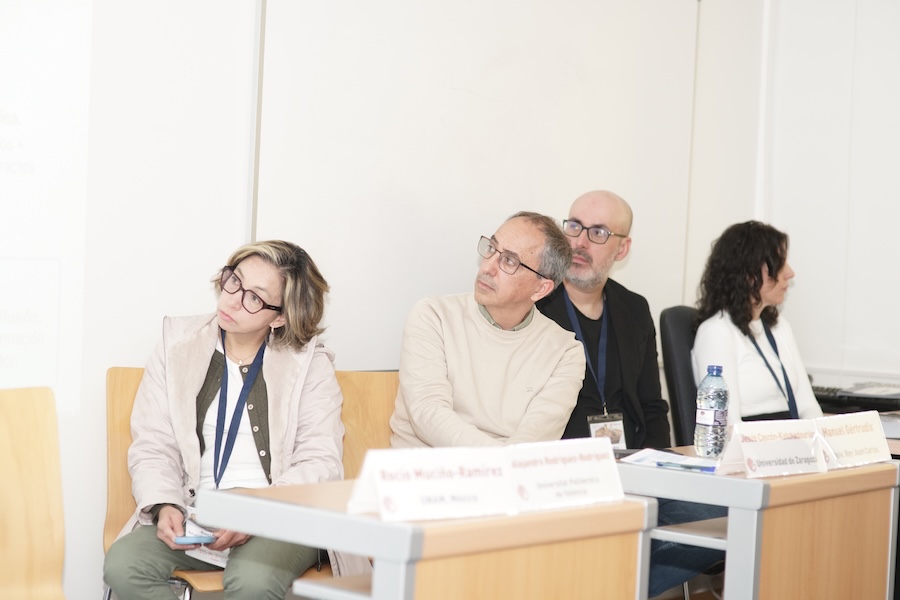 Manuel Gertrudix en la mesa redonda